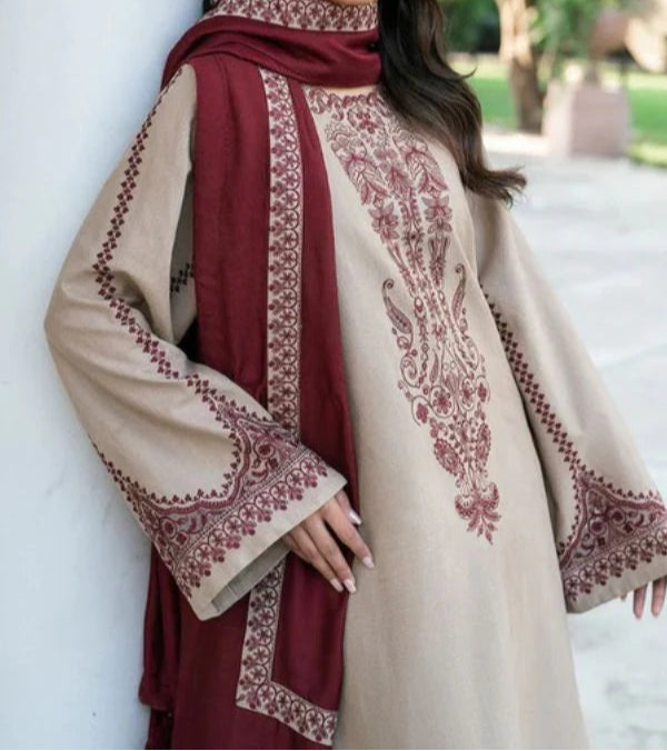 BAROQUE 3-PIECE LAWN EMBROIDERED DRESS WITH EMBROIDERED DUPATTA & TROUSER.