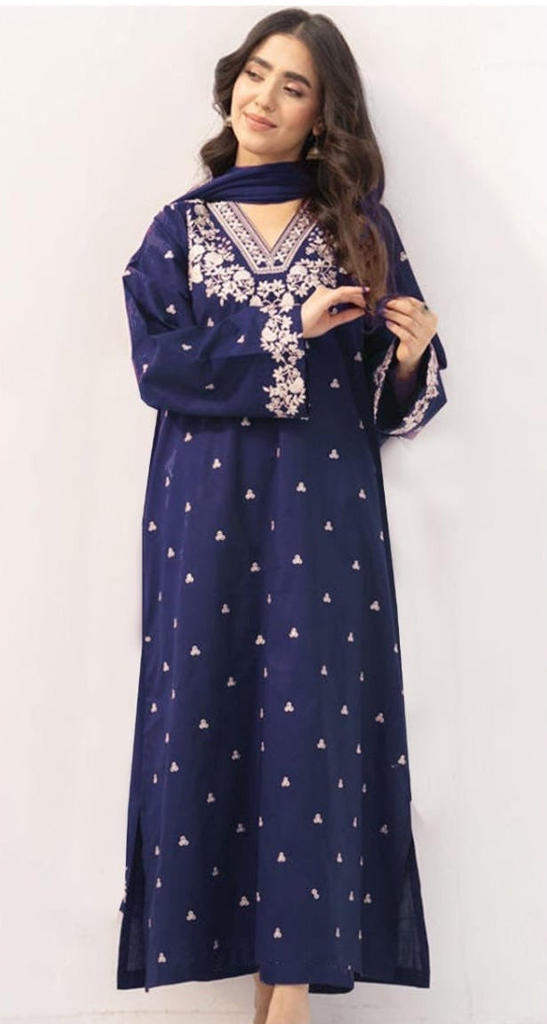 PEZWAAN 2-PIECE LAWN EMBROIDERED SHIRT WITH ELEGANT TROUSER.