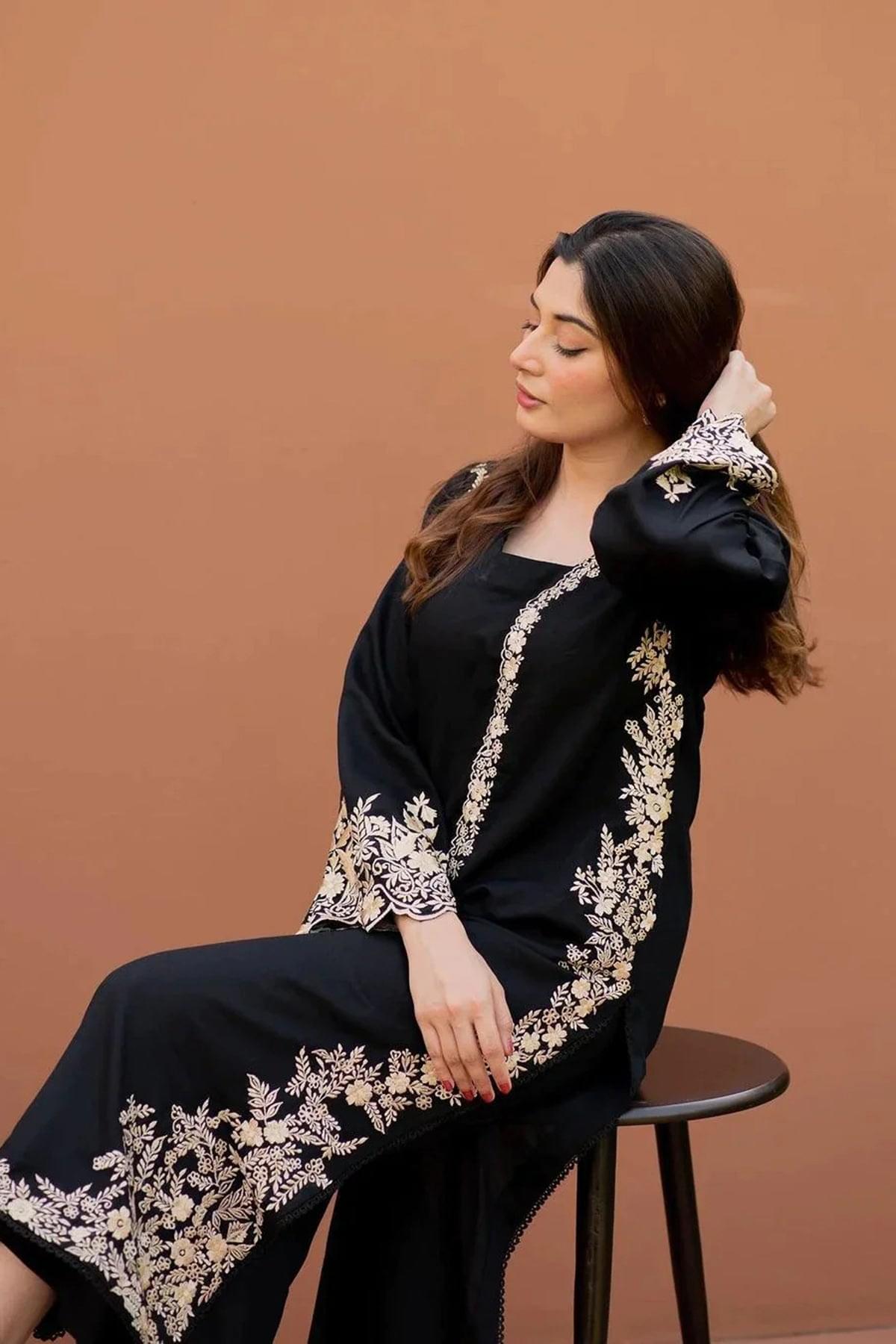 LAJWANTI 2-PIECE LAWN EMBROIDERED SHIRT WITH ELEGANT EMBROIDERED SLEEVES.