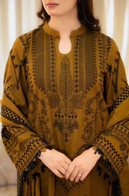 URGE 3-PIECE LAWN EMBROIDERED DRESS WITH EMBROIDERED DUPATTA & TROUSER.