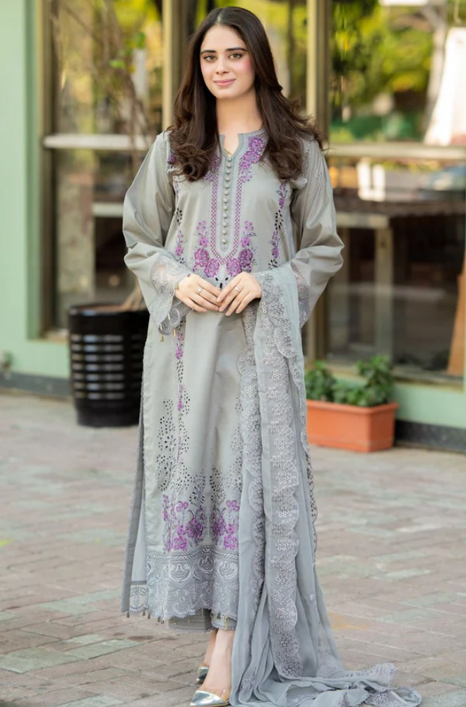 LAAM 3-PIECE LAWN CHIKENKARI EMBROIDERED SUIT WITH EMBROIDERED DUPATTA & TROUSER.