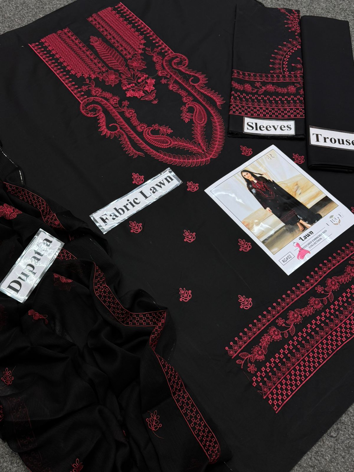 URGE 3-PIECE LAWN EMBROIDERED DRESS WITH EMBROIDERED DUPATTA & TROUSER.