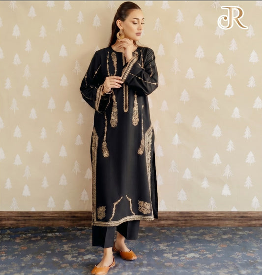 LAAM 2-PIECE LAWN EMBROIDERED SHIRT WITH ELEGANT TROUSER.